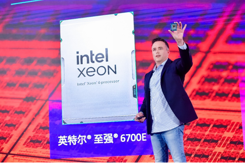 英特尔重磅发布至强 6 能效核处理器， 加速数据中心能效升级插图2