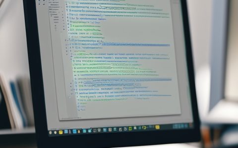 如何利用Python的取整函数编写一个示例函数？